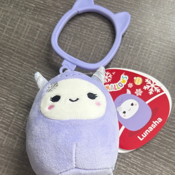 Squishmallows Other - Squishmallows Lunasha Plush Keychain - Lavender and White